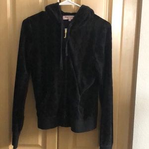 Black juicy couture zip up hoodie, good condition, size M (runs small)